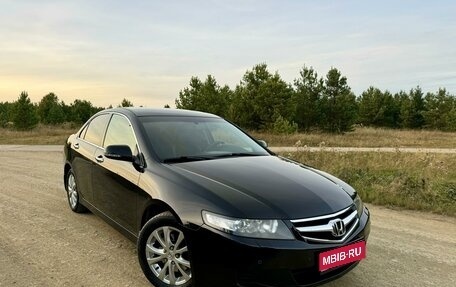 Honda Accord VII рестайлинг, 2006 год, 1 120 000 рублей, 1 фотография