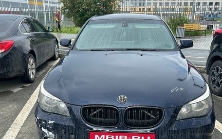 BMW 5 серия, 2004 год, 550 000 рублей, 1 фотография