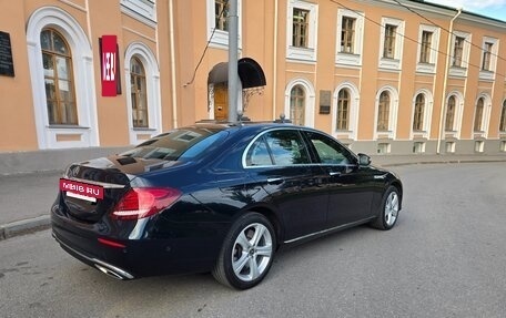 Mercedes-Benz E-Класс, 2017 год, 4 400 000 рублей, 6 фотография