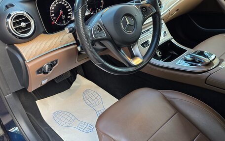 Mercedes-Benz E-Класс, 2017 год, 4 400 000 рублей, 22 фотография