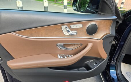 Mercedes-Benz E-Класс, 2017 год, 4 400 000 рублей, 18 фотография