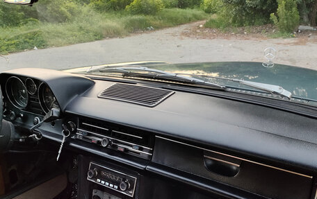 Mercedes-Benz W115, 1975 год, 2 000 000 рублей, 17 фотография