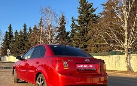 KIA Rio II, 2010 год, 650 000 рублей, 3 фотография