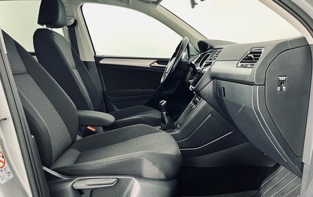 Volkswagen Tiguan II, 2019 год, 2 050 000 рублей, 14 фотография