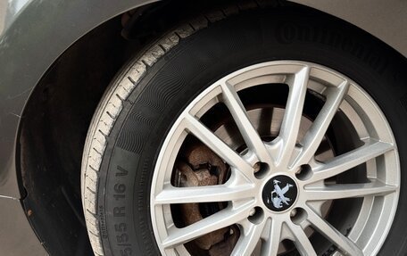 Peugeot 308 II, 2012 год, 670 000 рублей, 27 фотография