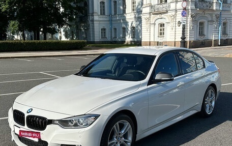 BMW 3 серия, 2014 год, 2 200 000 рублей, 2 фотография