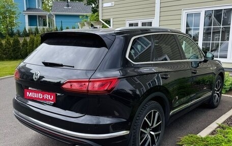 Volkswagen Touareg III, 2020 год, 5 200 000 рублей, 4 фотография