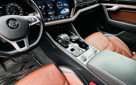 Volkswagen Touareg III, 2020 год, 5 200 000 рублей, 6 фотография