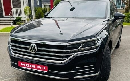 Volkswagen Touareg III, 2020 год, 5 200 000 рублей, 2 фотография