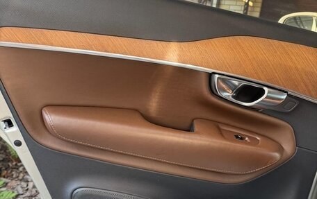 Volvo XC90 II рестайлинг, 2018 год, 3 750 000 рублей, 7 фотография