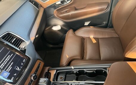 Volvo XC90 II рестайлинг, 2018 год, 3 750 000 рублей, 10 фотография