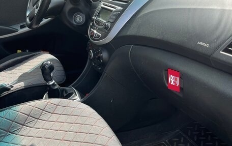 Hyundai Solaris II рестайлинг, 2012 год, 699 000 рублей, 4 фотография