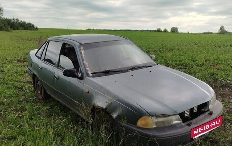 Daewoo Nexia I рестайлинг, 1998 год, 60 000 рублей, 3 фотография