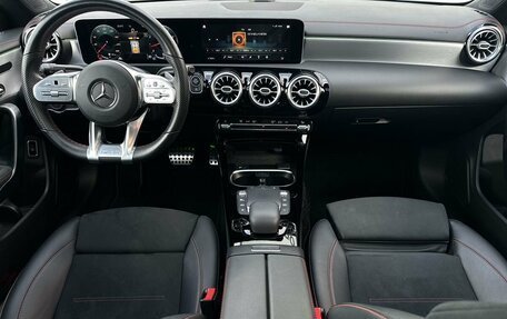 Mercedes-Benz CLA, 2019 год, 4 800 000 рублей, 7 фотография