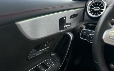 Mercedes-Benz CLA, 2019 год, 4 800 000 рублей, 16 фотография