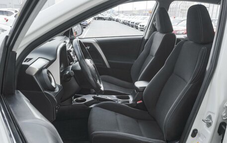 Toyota RAV4, 2013 год, 1 689 000 рублей, 10 фотография