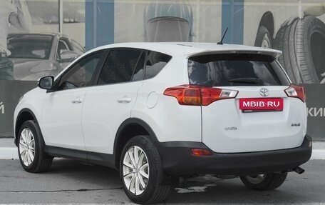 Toyota RAV4, 2013 год, 1 689 000 рублей, 2 фотография
