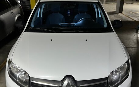 Renault Logan II, 2017 год, 950 000 рублей, 1 фотография
