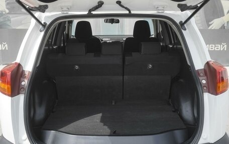 Toyota RAV4, 2013 год, 1 689 000 рублей, 16 фотография