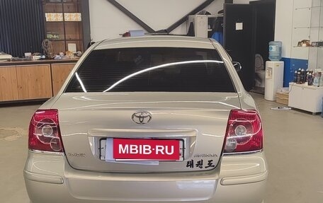 Toyota Avensis III рестайлинг, 2007 год, 770 000 рублей, 3 фотография