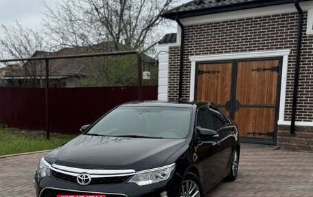 Toyota Camry, 2015 год, 2 100 000 рублей, 2 фотография