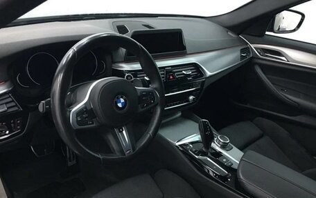 BMW 5 серия, 2018 год, 3 350 000 рублей, 4 фотография