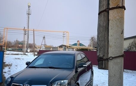 Toyota Avensis III рестайлинг, 2008 год, 1 000 000 рублей, 9 фотография