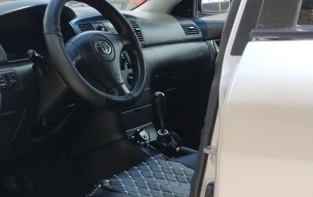 Toyota Corolla, 2003 год, 400 000 рублей, 10 фотография