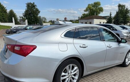 Chevrolet Malibu IX, 2017 год, 1 250 000 рублей, 7 фотография