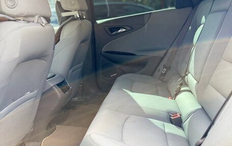 Chevrolet Malibu IX, 2017 год, 1 250 000 рублей, 15 фотография