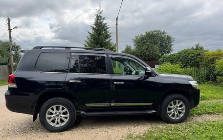Toyota Land Cruiser 200, 2016 год, 5 350 000 рублей, 7 фотография