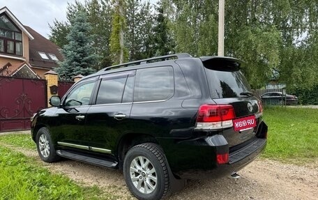 Toyota Land Cruiser 200, 2016 год, 5 350 000 рублей, 10 фотография