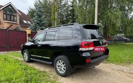Toyota Land Cruiser 200, 2016 год, 5 350 000 рублей, 11 фотография
