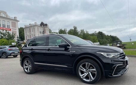 Volkswagen Tiguan II, 2020 год, 2 590 000 рублей, 5 фотография