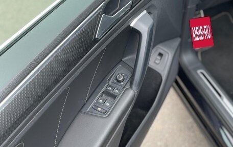 Volkswagen Tiguan II, 2020 год, 2 590 000 рублей, 29 фотография
