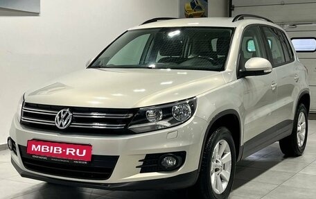 Volkswagen Tiguan I, 2012 год, 1 199 900 рублей, 3 фотография