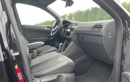 Volkswagen Tiguan II, 2020 год, 2 590 000 рублей, 32 фотография