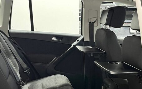 Volkswagen Tiguan I, 2012 год, 1 199 900 рублей, 15 фотография