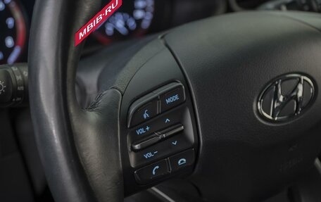 Hyundai Veloster II, 2019 год, 1 920 000 рублей, 14 фотография