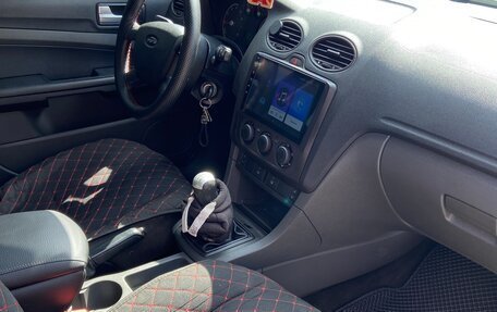 Ford Focus II рестайлинг, 2005 год, 595 000 рублей, 9 фотография