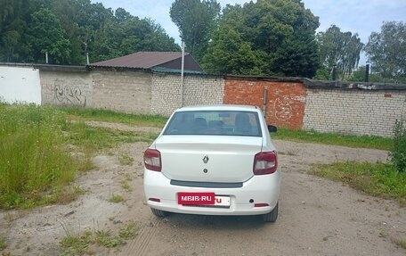 Renault Logan II, 2018 год, 620 000 рублей, 2 фотография