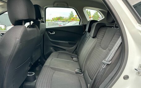 Renault Kaptur I рестайлинг, 2016 год, 1 519 000 рублей, 36 фотография