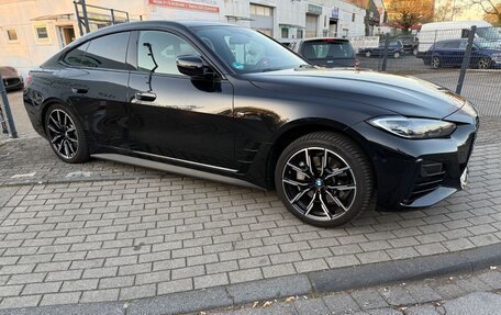 BMW 4 серия, 2022 год, 4 080 000 рублей, 3 фотография