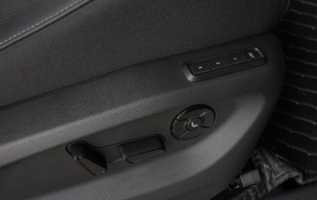 Volkswagen Tiguan, 2024 год, 4 800 000 рублей, 18 фотография
