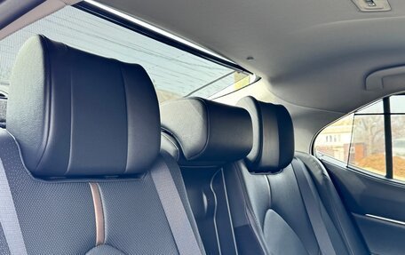 Toyota Camry, 2019 год, 3 550 000 рублей, 8 фотография