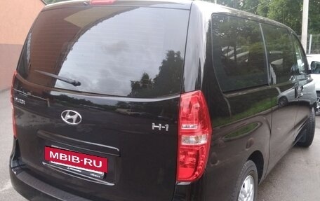 Hyundai H-1 II рестайлинг, 2021 год, 6 400 000 рублей, 5 фотография