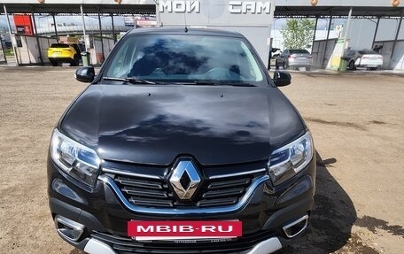 Renault Logan II, 2022 год, 1 550 000 рублей, 2 фотография