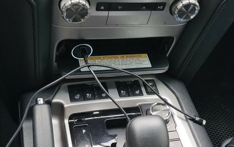 Toyota Land Cruiser 200, 2015 год, 4 600 000 рублей, 3 фотография