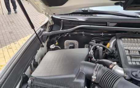 Toyota Land Cruiser 200, 2015 год, 4 600 000 рублей, 6 фотография