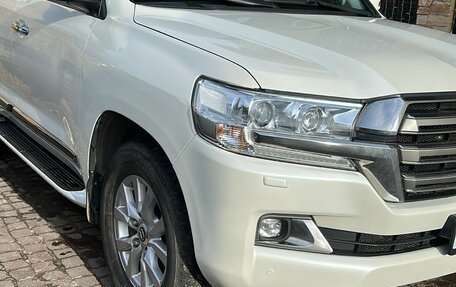 Toyota Land Cruiser 200, 2015 год, 4 600 000 рублей, 16 фотография